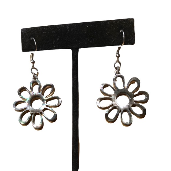 Hand crafted Sunflower Shell Earrings - Picture 3 of 6